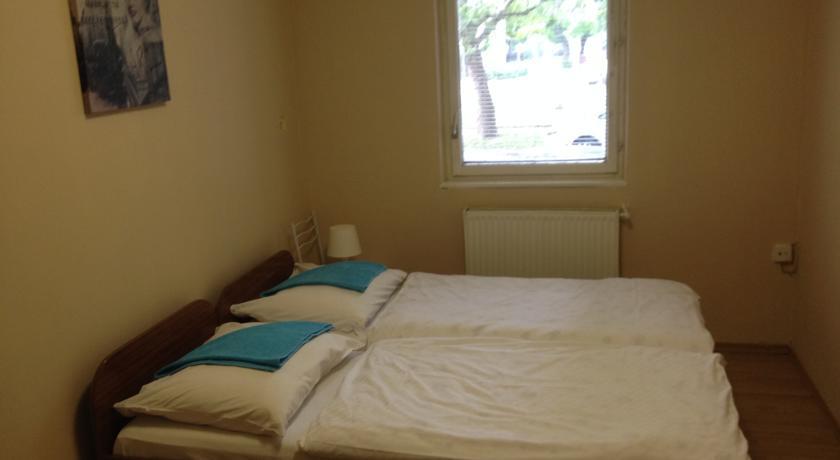Simple Accommodation Vodmat Ljubljana Eksteriør billede